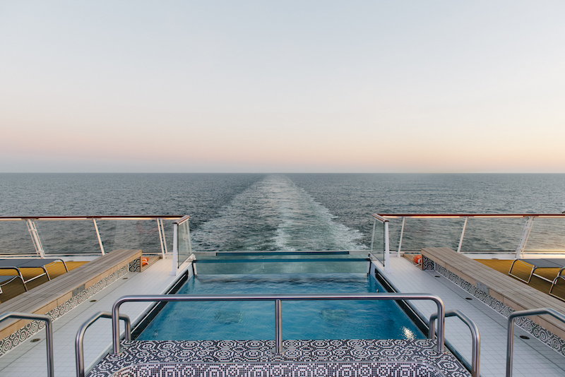 Mary Quincy Infinity Pool © Viking