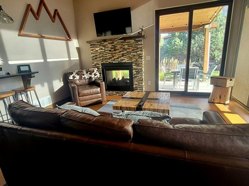 Royal Gorge Cabin