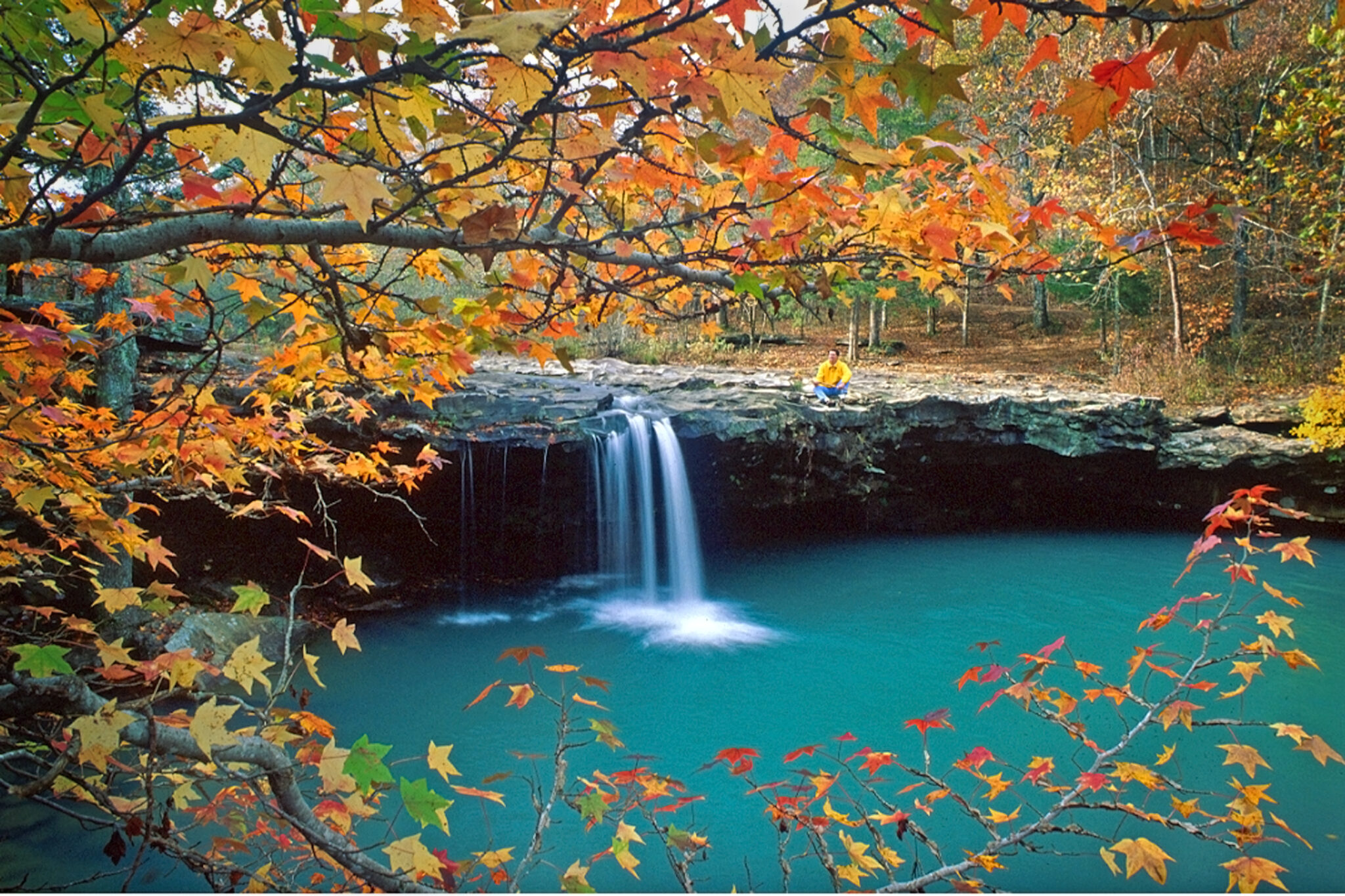 How to Enjoy Fall Foliage and Adventure in Arkansas